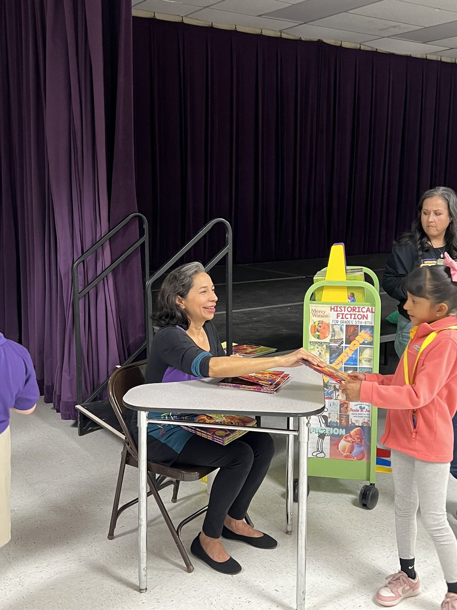 EPISD Libraries tweet media