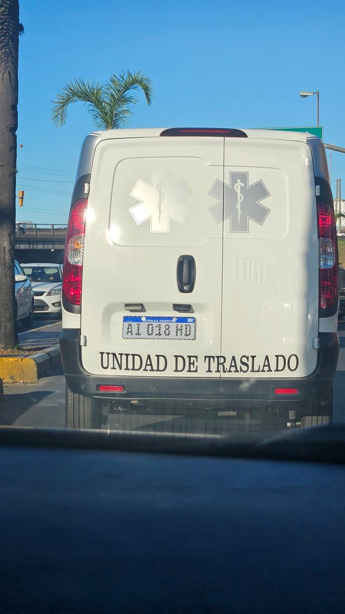 ailuramos_'s tweet photo. @LocosxPatentes #1? https://t.co/UgIqNeA5sh