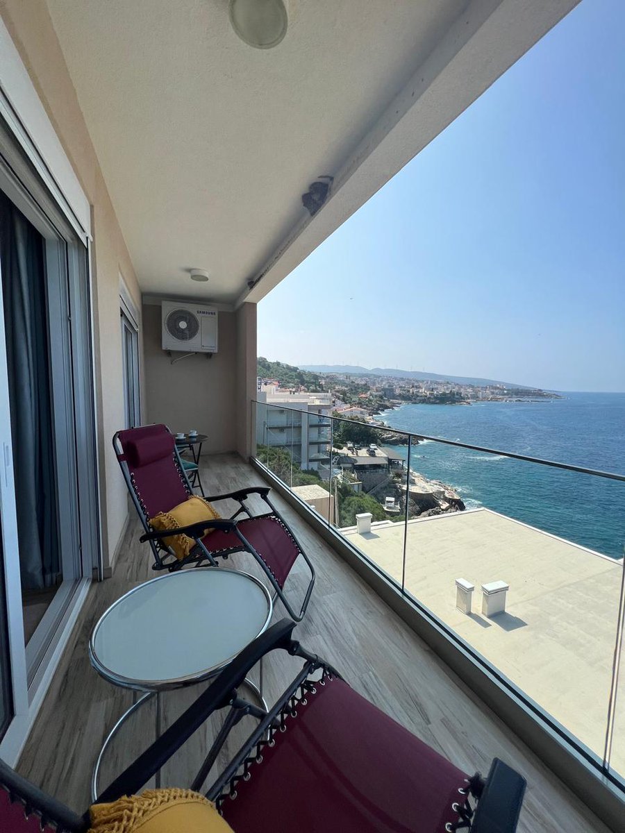 MontenegroReal2's tweet photo. 💎 WATERFRONT TROPHY ASSET: 2-BR near Bar – 270,000€
📍 Waterfront – 1st line to the sea.
📈 80m² Turnkey (Fully Furnished).
🏊 Private Beach + Pool
🛂 Residency Qualified: Meets new €150k legal threshold.
https://t.co/mkAhbgLNMS
#BarRealEstate #Montenegro2026 #WaterfrontLiving https://t.co/K7fcHIw4Gq