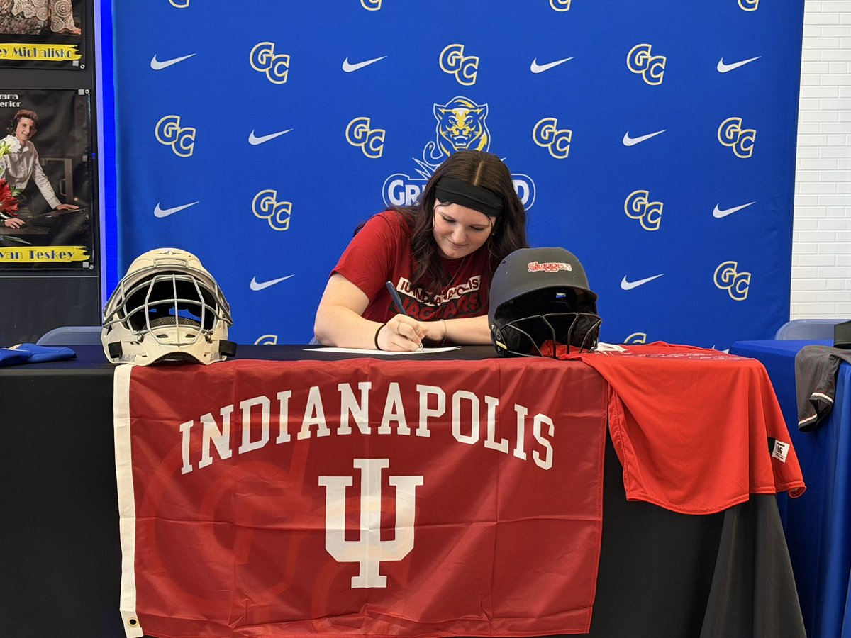 GCHS Cougars tweet media