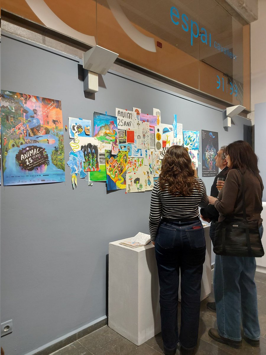 Animac_Lleida's tweet photo. Aquest vespre hem inaugurat l'exposició '30 anys de la imatge d'Animac' que podràs veure a l'@espaicavallers fins al 28 de febrer.
Hi trobaràs dibuixos de Carles Porta @carlesporta1, Rocío Álvarez y Gina Thorstensen.
#Animac #Animac2026 https://t.co/uMYq7WPwjc