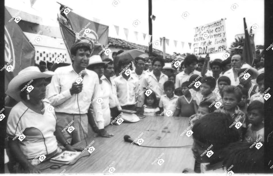 No lo olviden!!
 Los tres principios!!
No mentir, No robar y no TRAICIONAR AL PUEBLO!!
Acuérdese o se perdería mucho en el 2027.