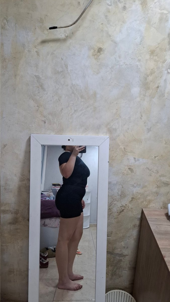 gina0kcals (11/24) tweet media