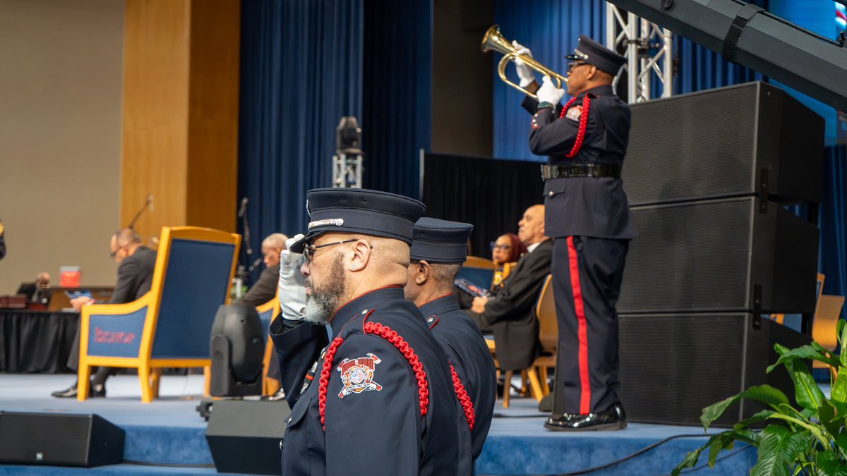 Detroit Fire Department tweet media