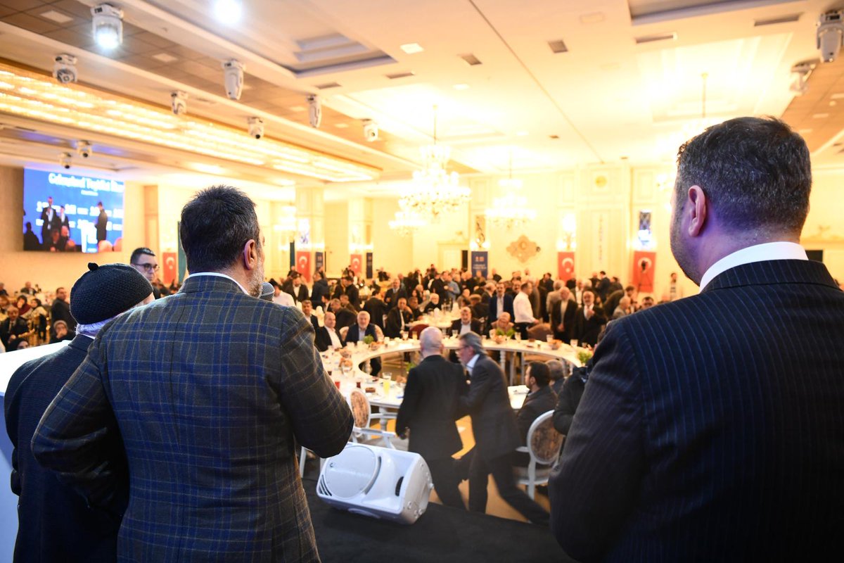 📍Ihlamur Kasrı 

“Vefa, dostluğun en değerli hazinesidir.” 

İl Başkanımız Sayın Hakan Han Özcan, Ankara Milletvekillerimiz, Önceki Dönem il Yürütme Kurulu Üyelerimiz, Yönetim Kurulu Üyelerimiz, Dönem Belediye Meclis Üyelerimiz, İlçe Başkanlarımız, Yönetim Kurulu Üyelerimiz ve