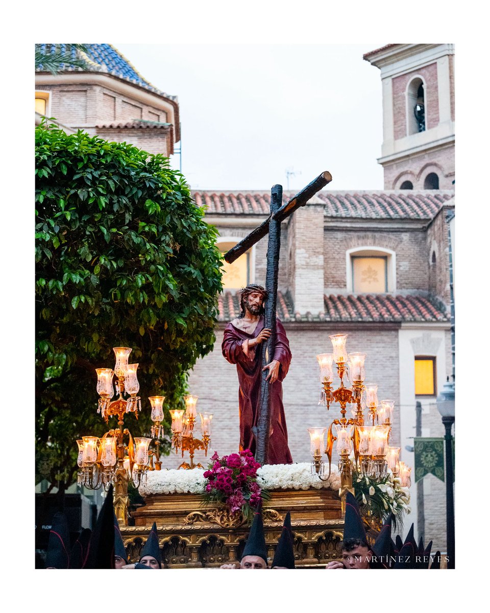 Abrazo de fe.

6/40

#SSantaMurcia