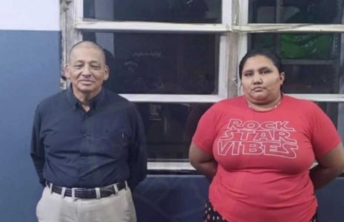 #ElSalvador | Instrucción con detención para pastor Santiago Zúniga, acusado de tráfico ilegal de personas.
DETALLES 👉 radioyskl.com/2026/02/20/ins…