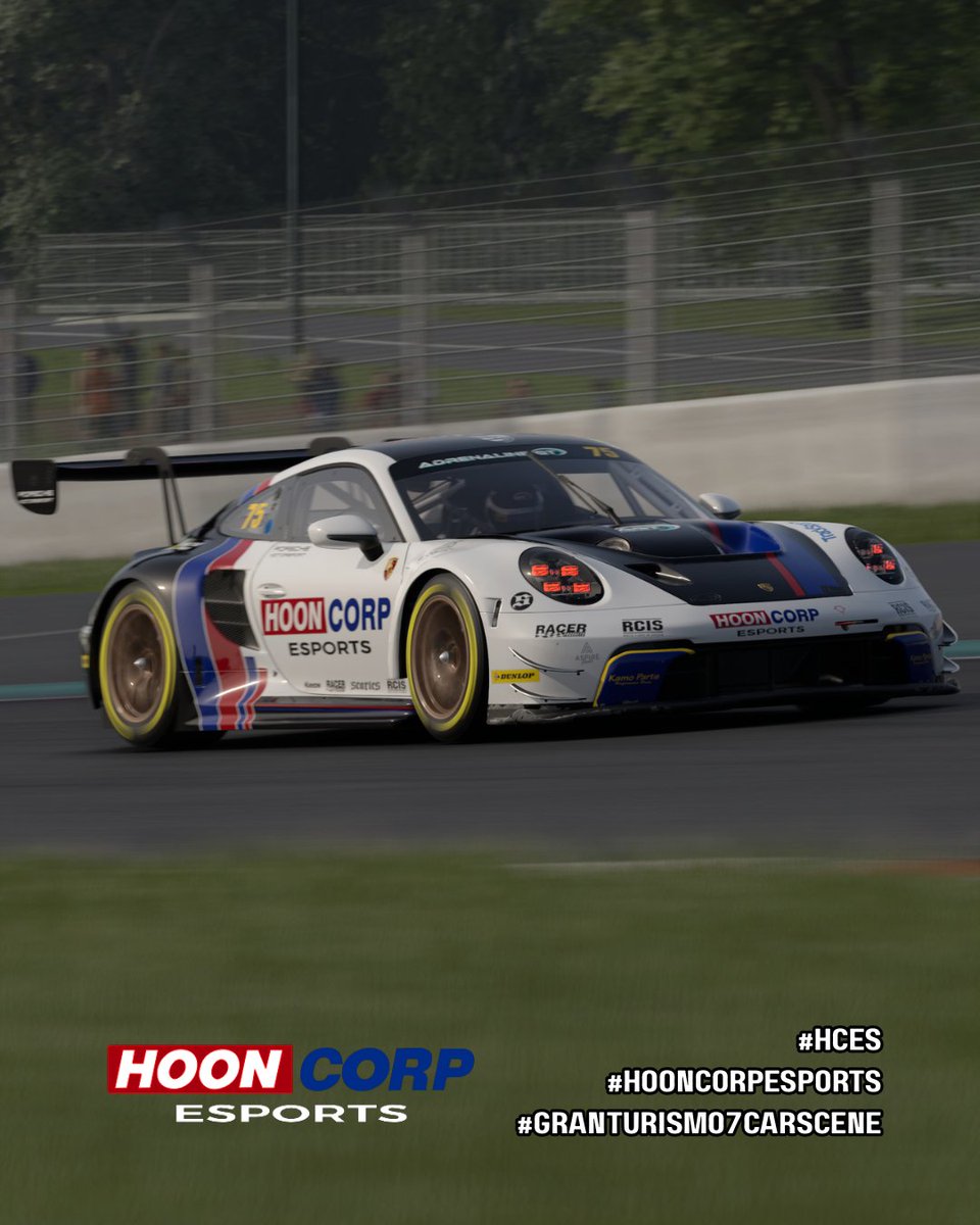 HooncorpE's tweet photo. The cars look absolutely gorgeous, especially blasting down the massive front straight of Fuji Speedway at top speed!!
#HooncorpEsports #SimRacingTeam #virtualracing #granturismo7 #gt3 https://t.co/QmxtYwTBhR