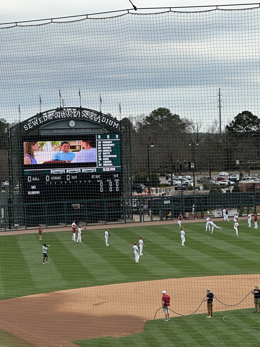 Curt Bloom tweet media