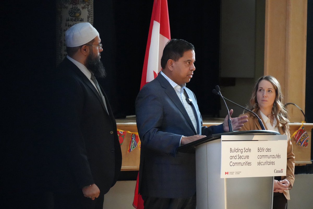 gary_srp's tweet photo. Ummah Society’s Gang Busters project will support at-risk youth across Nova Scotia and New Brunswick with the tools they need to stay out of a life of crime.

Great to join Ummah Society and MP Shannon Miedema to announce $1.2M in federal funding for this project. https://t.co/Cspg9U5hDM