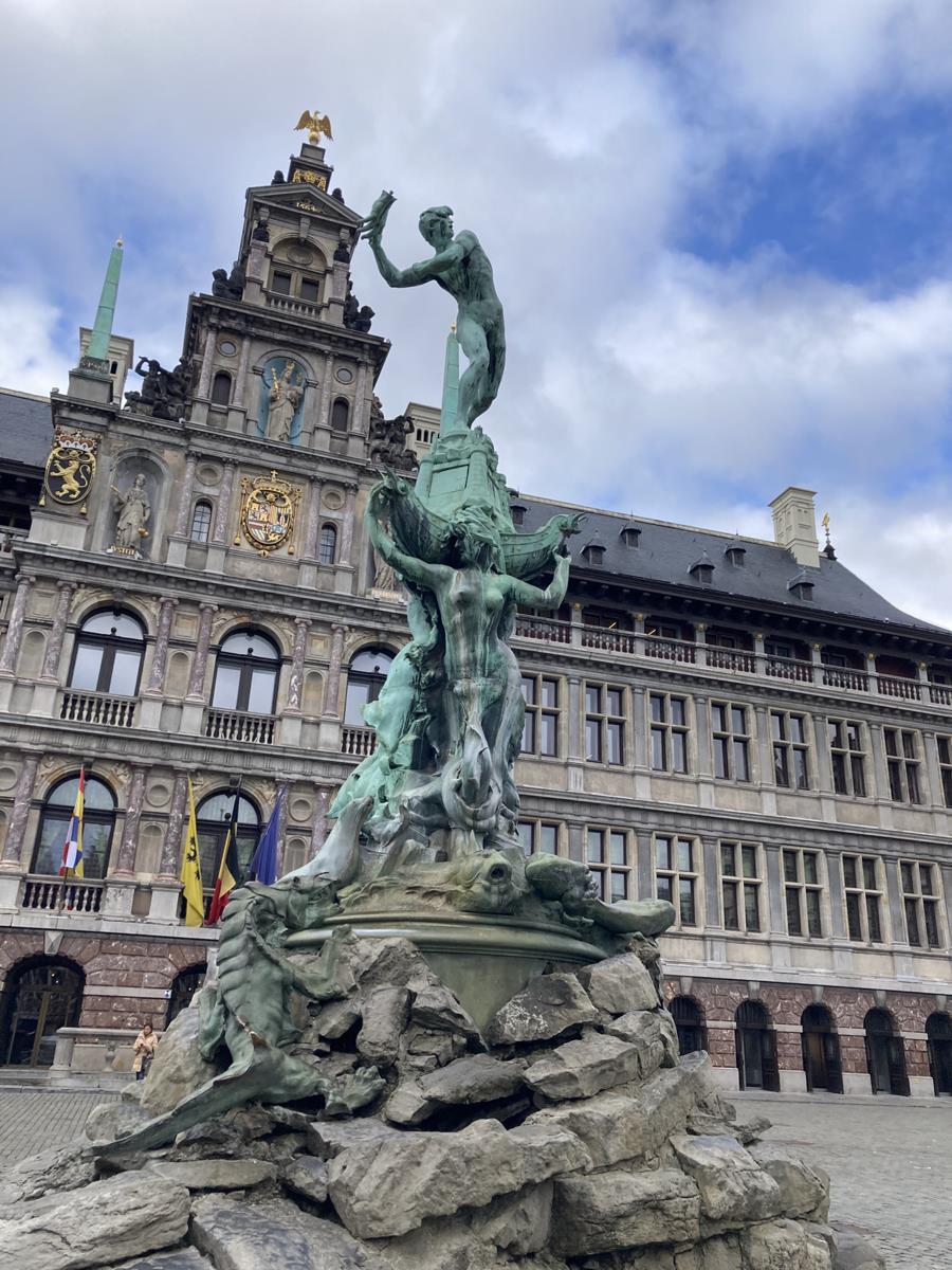 Can Peter Nibs tweet media