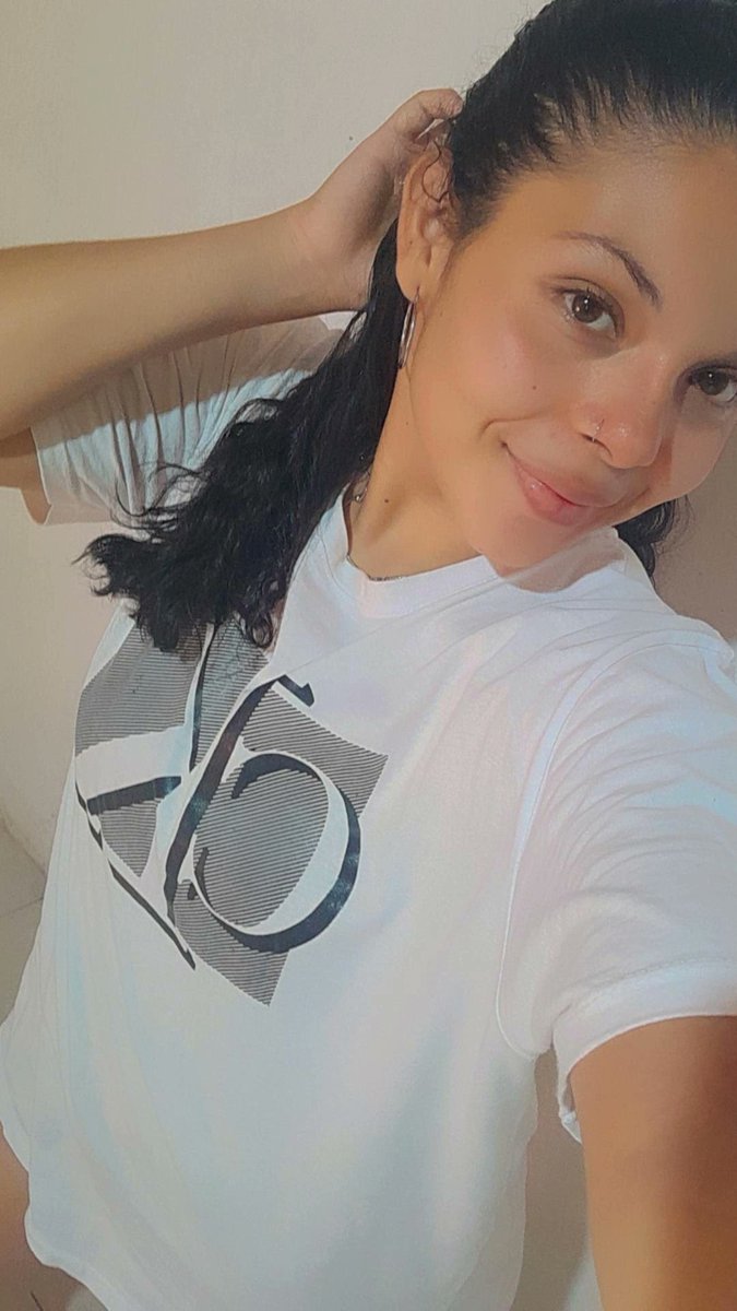Soy una local que no para de soñar 🎶🔥👚