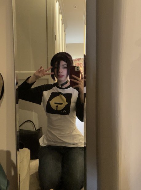Zennilis's tweet photo. Honestly only watched the movie like 2 days ago 😭   #reze #chainsawman #cosplay https://t.co/UNmkSeB8FN