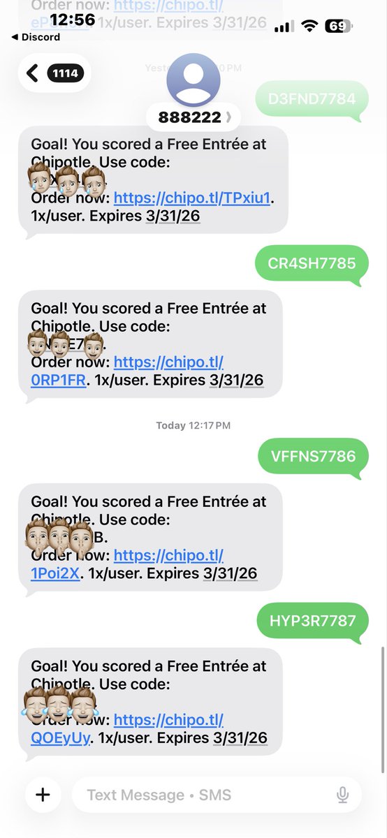 EmmanuelC0403's tweet photo. @usahockey My cook group got me https://t.co/hw4y8JHZET
