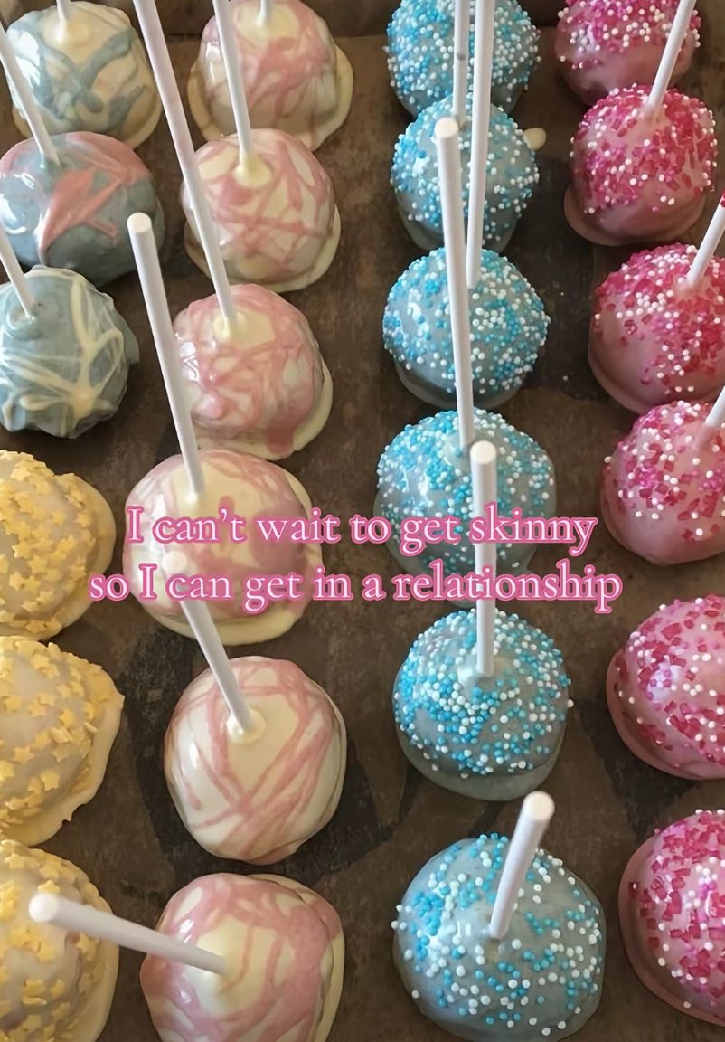 xlala (sw: 90kg -25,2kg) (@xlalamyla) on Twitter photo 