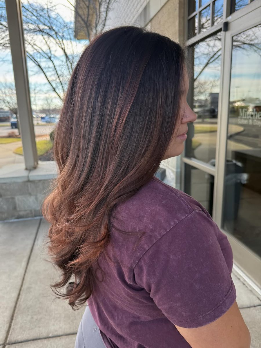 Mitchell's Salon tweet media