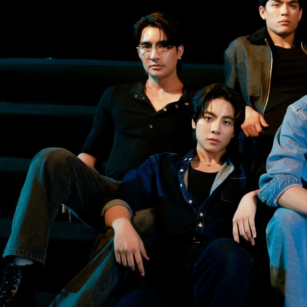 Wow 

#OnlyFriendsDreamOnSpecial