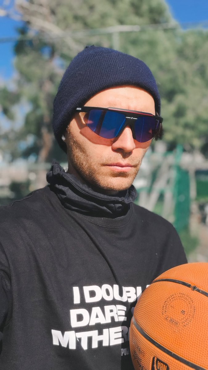 hakan kurtaş files tweet media