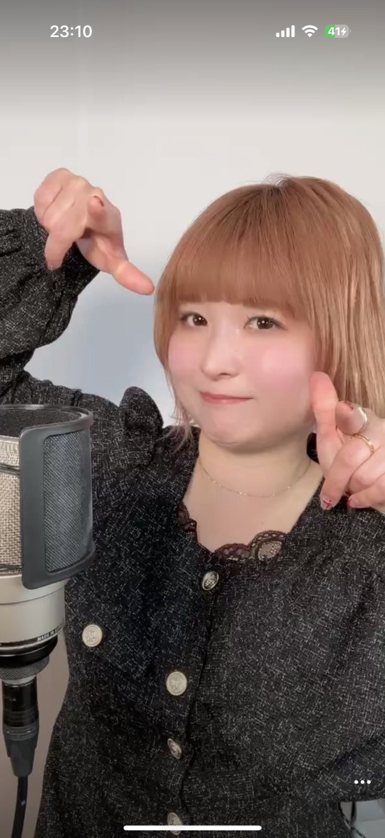 NaNa先生配信お疲れ様でした♪
お気持ち表明からの初音ミクの消失、そしてフラグ回収まで最高でした😆
 NaNa先生の思いとみなさんの温かい言葉にグッと来ました😭
微力ながら応援してます📣
次回もよろしくお願いします♪

 #ちーむなな