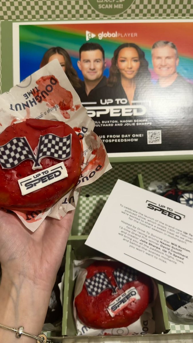 Ashley Eleanor tweet media