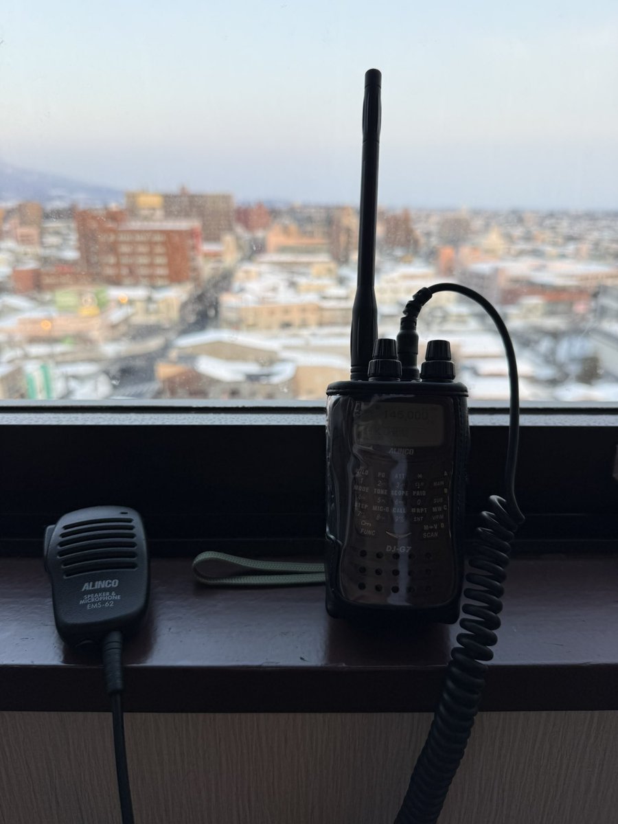 JM8OTS_OHS's tweet photo. 出張先のホテル10階から運用するも空振り😭😭 https://t.co/9Pxt0Eb2zy