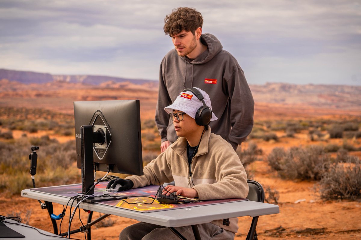 Winning a Game of Fortnite at the Grand Canyon

Fueled by ExtraMile® ⛽