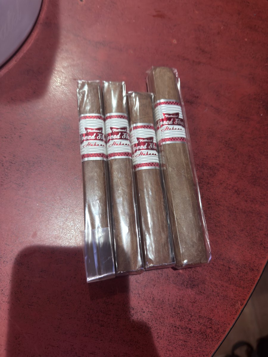 Lucky 🍀 tweet media