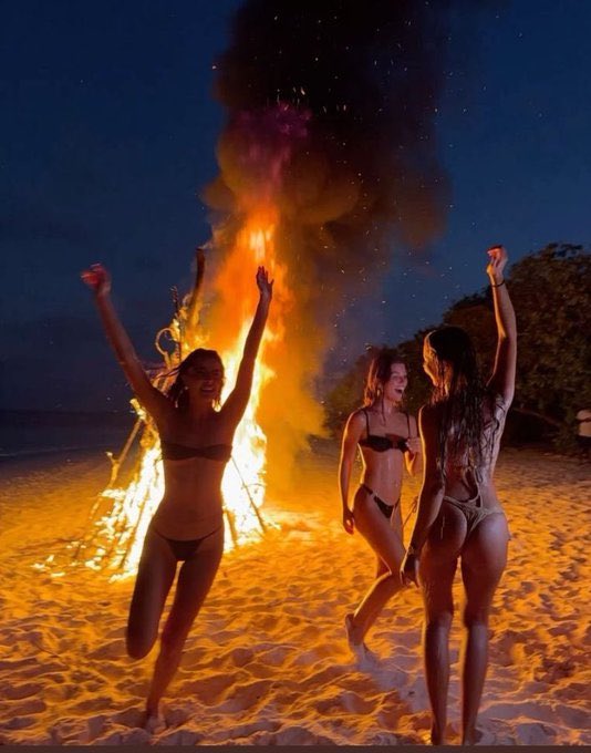 @tomkruise tweet media