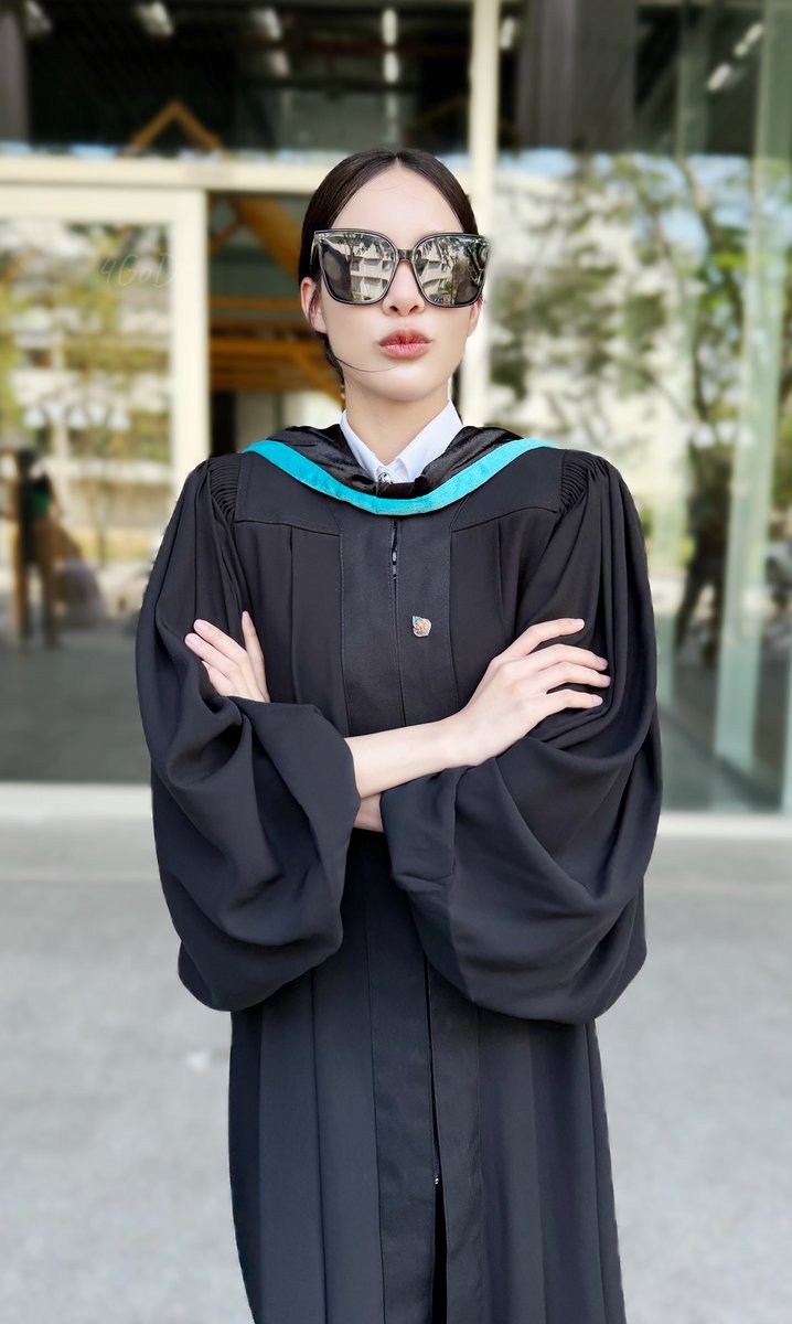 PiFour"4GoDsGL_idol🏳️🌈 tweet media