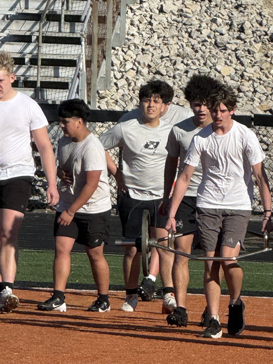 Ryle Football tweet media