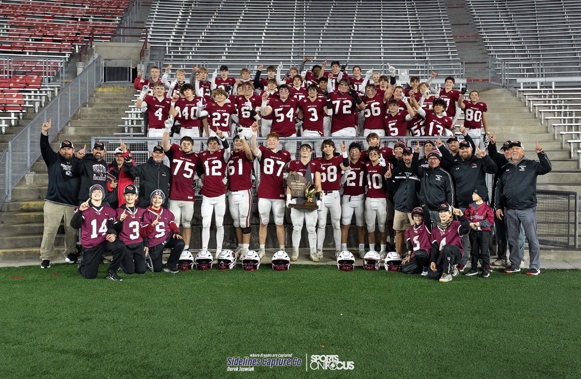 Coll3n32's tweet photo. Junior Season✅🥇
2025 Wisconsin Division 5 Undefeated State Champions https://t.co/2dWWr8dDyD