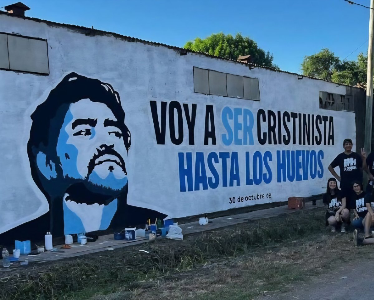 Moskou_K's tweet photo. Yo cuando escucho hablar sobre nuevas canciones, o sobre votar a Bregman: https://t.co/E3UN1wMTcA