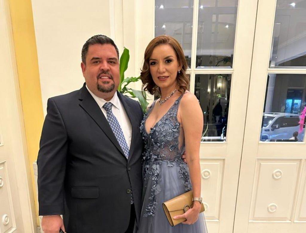 Entonces qué estás haciendo Daudet Azmitia empezó de  trabajador de AUDI salió por fraude
,
Facturero de Amilcar Olán, ligado a La Barredora y relacionado con Diavaz una empresa petrolera de Campeche  a los que les maneja el dinero e hiciste fortuna 

Que te parece que damos a