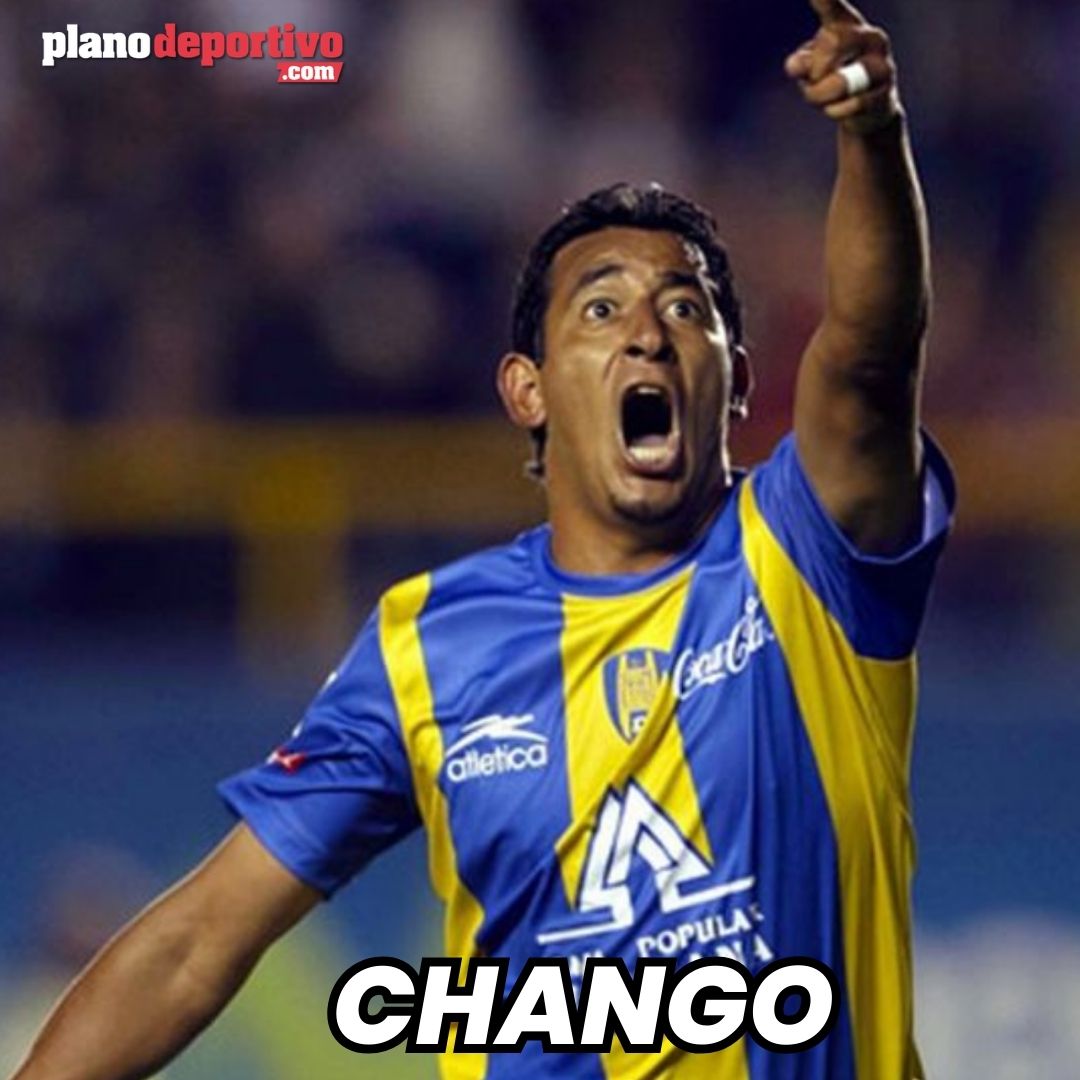 ¡Esto si es un Therian! 💛🤍

#TBT #AlfredoMoreno