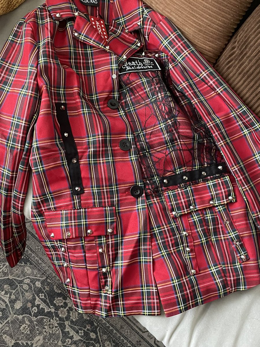 Shiho of shedtwt tweet media