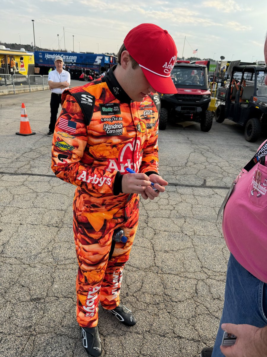 JRMotorsports's tweet image. Talk about UNMISSABLE.