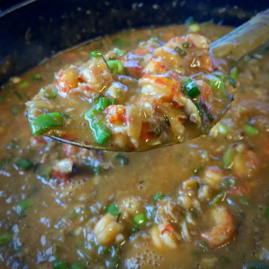 MothersNOLA's tweet photo. Folks know Mother's for its ham, po' boys with debris, and breakfast. But don't sleep on our Crawfish Etouffée, which has earned a legion of fans and favorable reviews on its own. #meatless #Lent 🍽️ Dine-in 🇺🇸🇨🇦 Shipping @goldbelly https://t.co/8YT3LxOdhu ☀️Open 7am-10pm daily https://t.co/cjTYLJvwCl