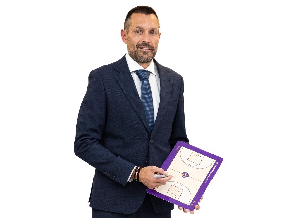 Donde estais ahora los q deciais q natxo fuera, q jugamos mjr con padilla y q ni se cuantas mierdas mas??