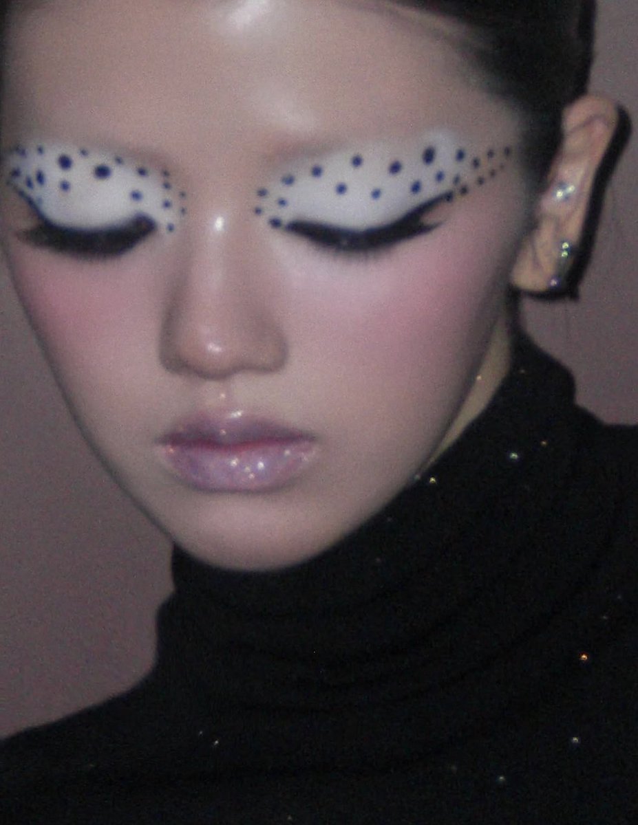 glam by valentina li