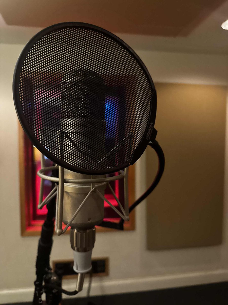 Dustin Lynch tweet media