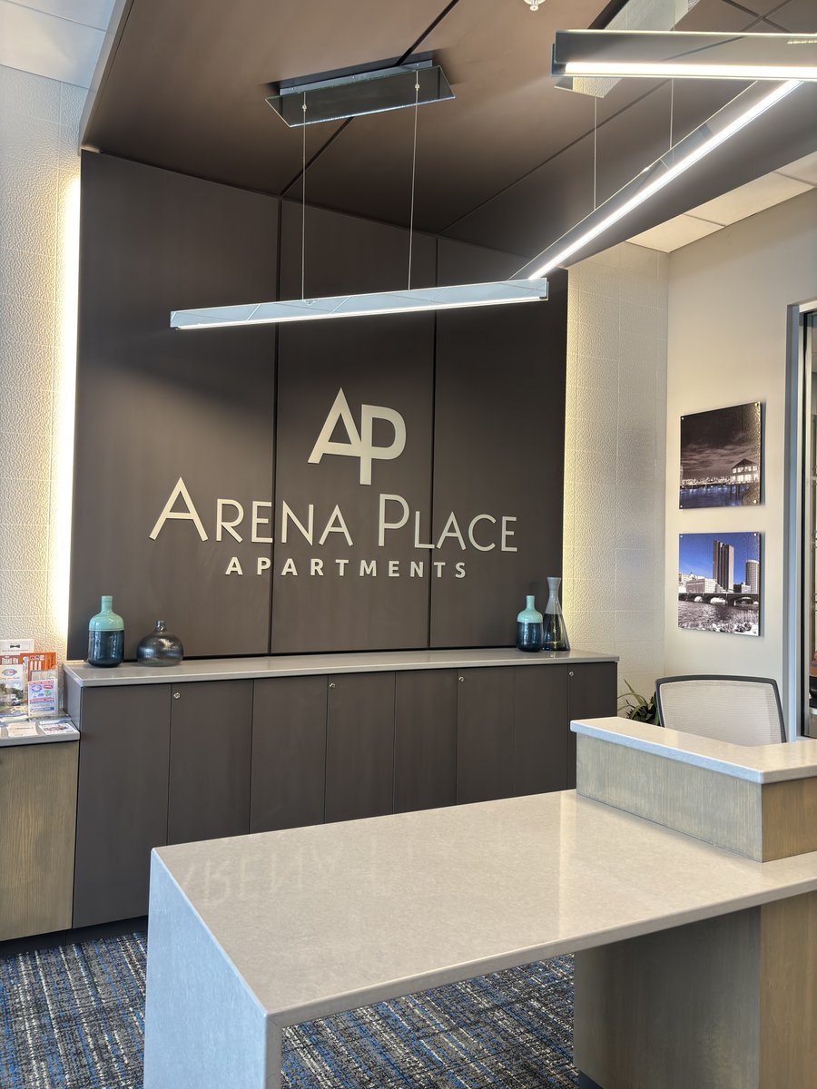 LiveArenaPlace's tweet photo. First impressions matter🥂😍
Coming home never looked so good!

https://t.co/ULxKeI7FuJ https://t.co/gIWghgJKwM
