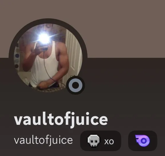 RileyTaugor 🏴 tweet media