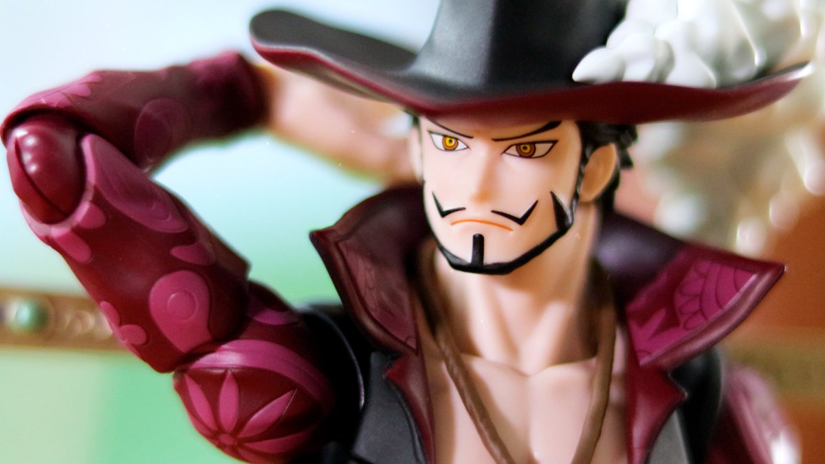 Online_DAM's tweet photo. La espada más letal de la Gran Línea llega en el nuevo video de #outofdabox con todo el detalle de la S.H.Figuarts de Dracule.Mihawk -Hawkeyes [One Piece]. 
Corre a ver el video ahora mismo: https://t.co/08vrYslKMA https://t.co/2bEyQvDMbl