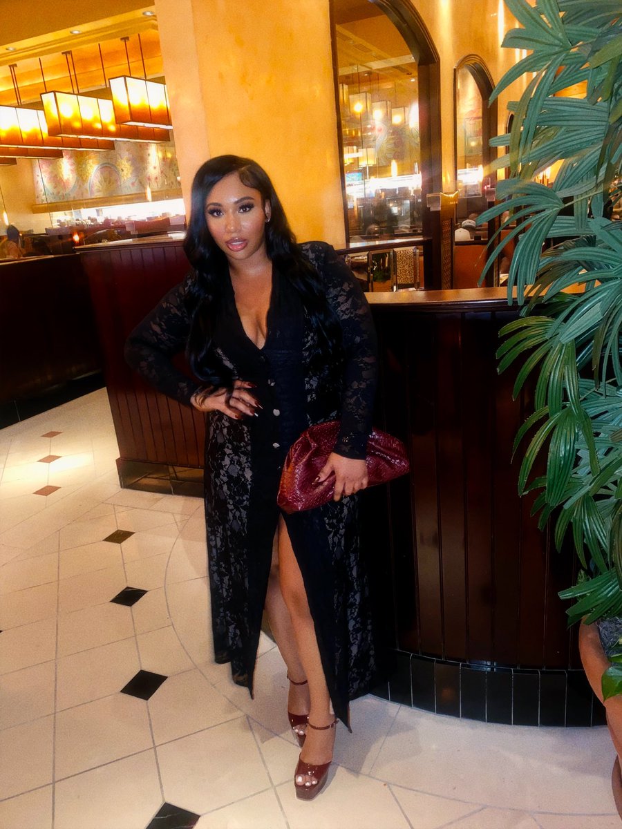 thetierraaoki's tweet photo. 30 🎈Happy Birthday to me✨✨✨ https://t.co/zDX1Va2fVI