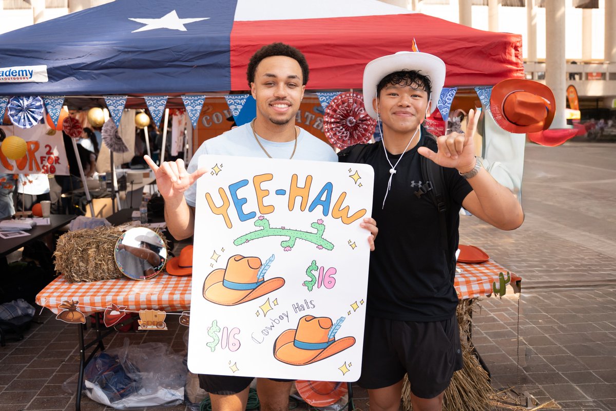 UT San Antonio Carlos Alvarez College of Business tweet media