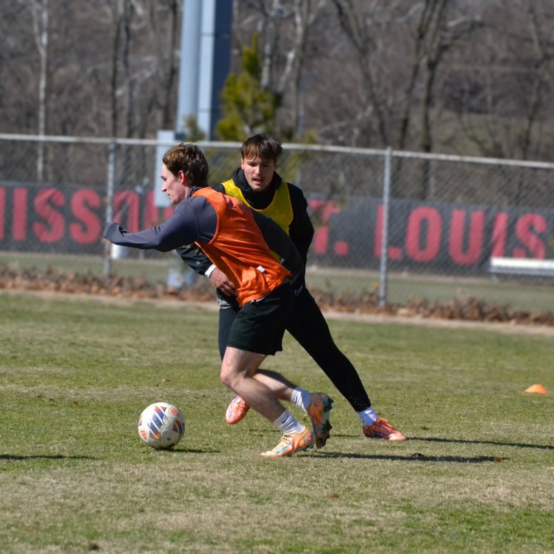 UMSL Men's Soccer tweet media