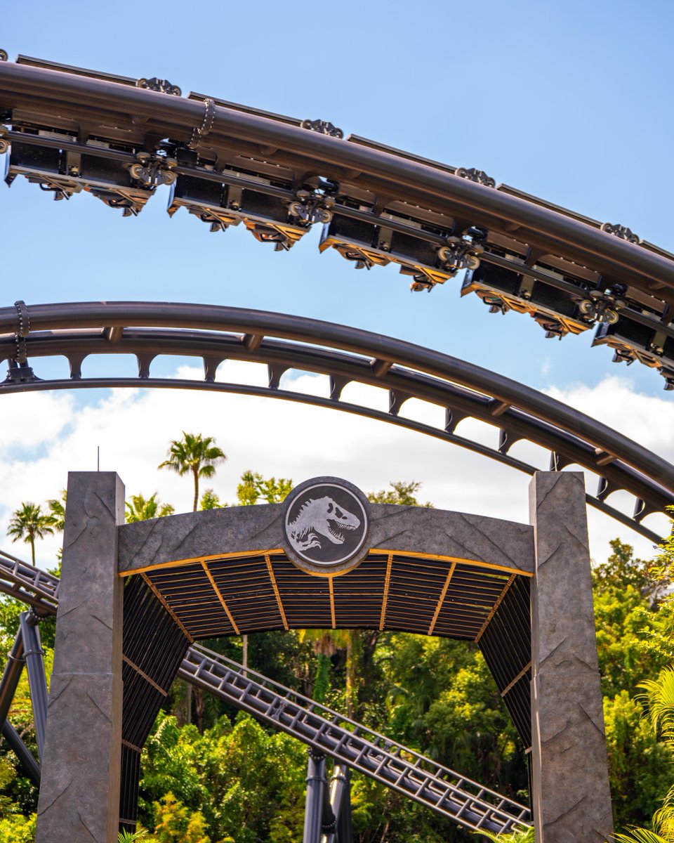 UniversalORL's tweet photo. Signs you're about to have the thrill of a lifetime: https://t.co/QLkD5bI71s