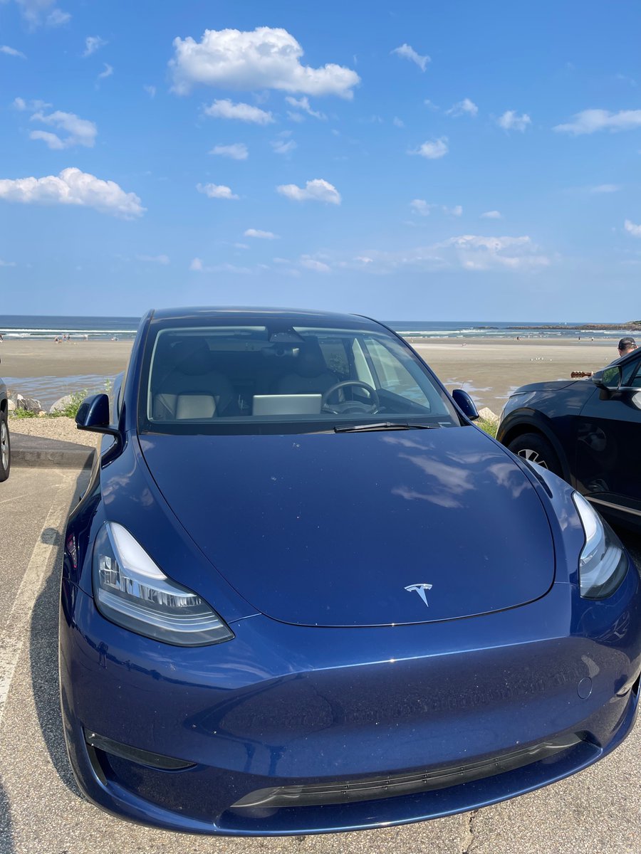 EngineerOnAuto's tweet image. Right after purchasing my Tesla Model Y, I took her for a long trip!

What's the longest trip you've taken in your @Tesla ?