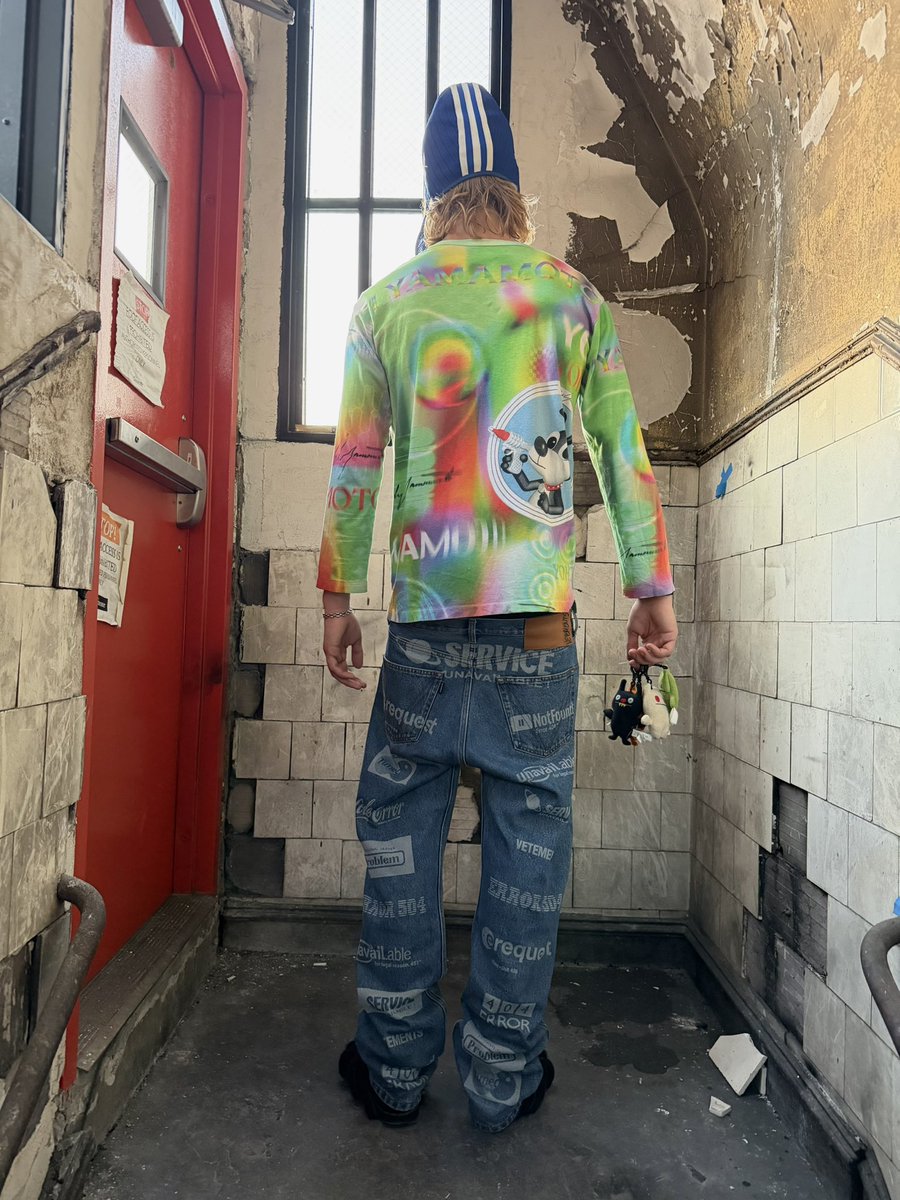 Nun2wear tweet media