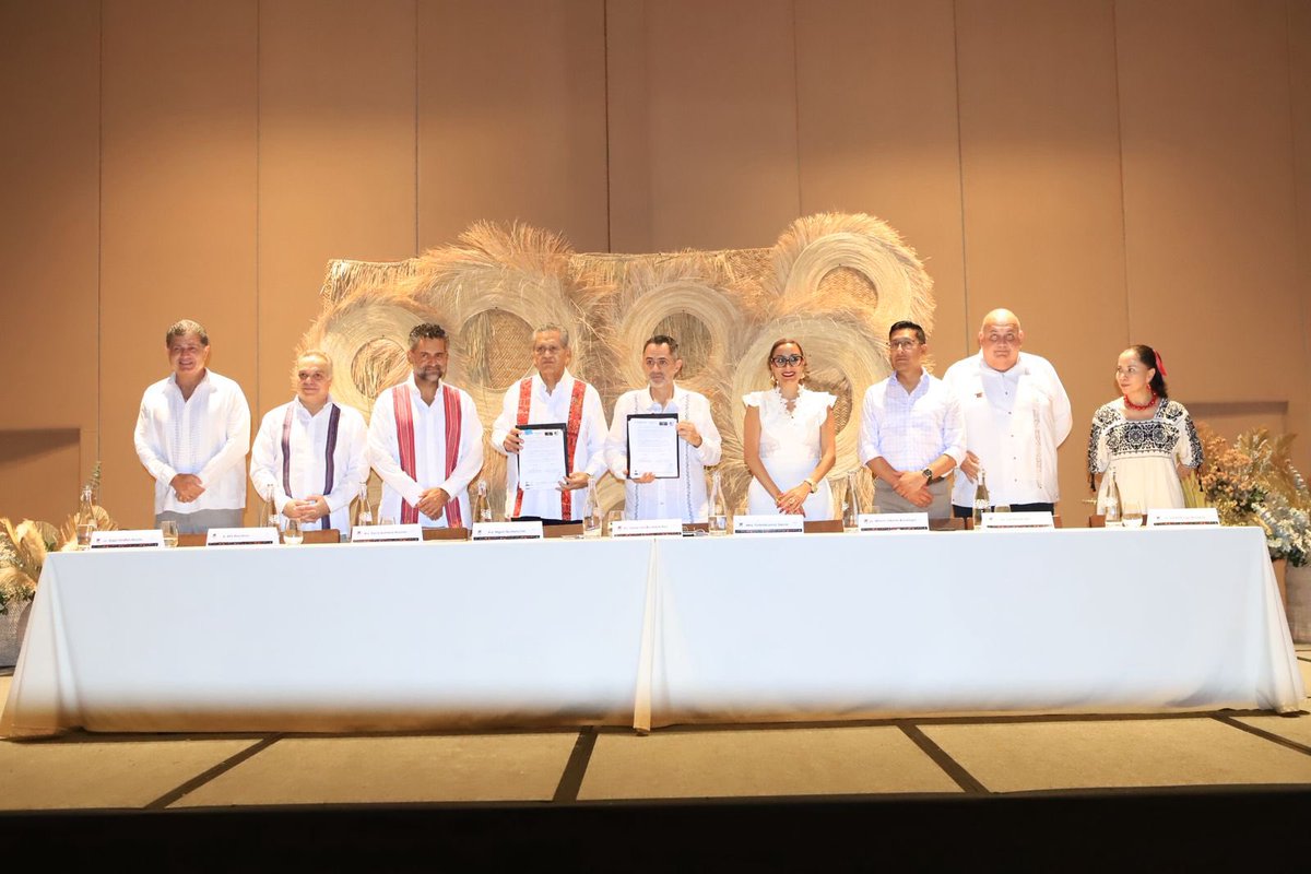 Iván Escalante tweet media